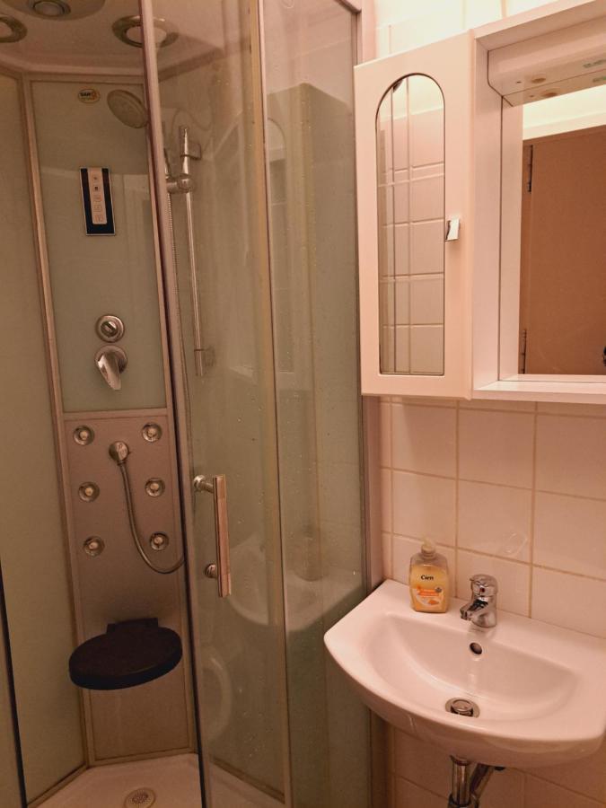 Relax Appartement 10 Minutes To Downtown Виена Екстериор снимка